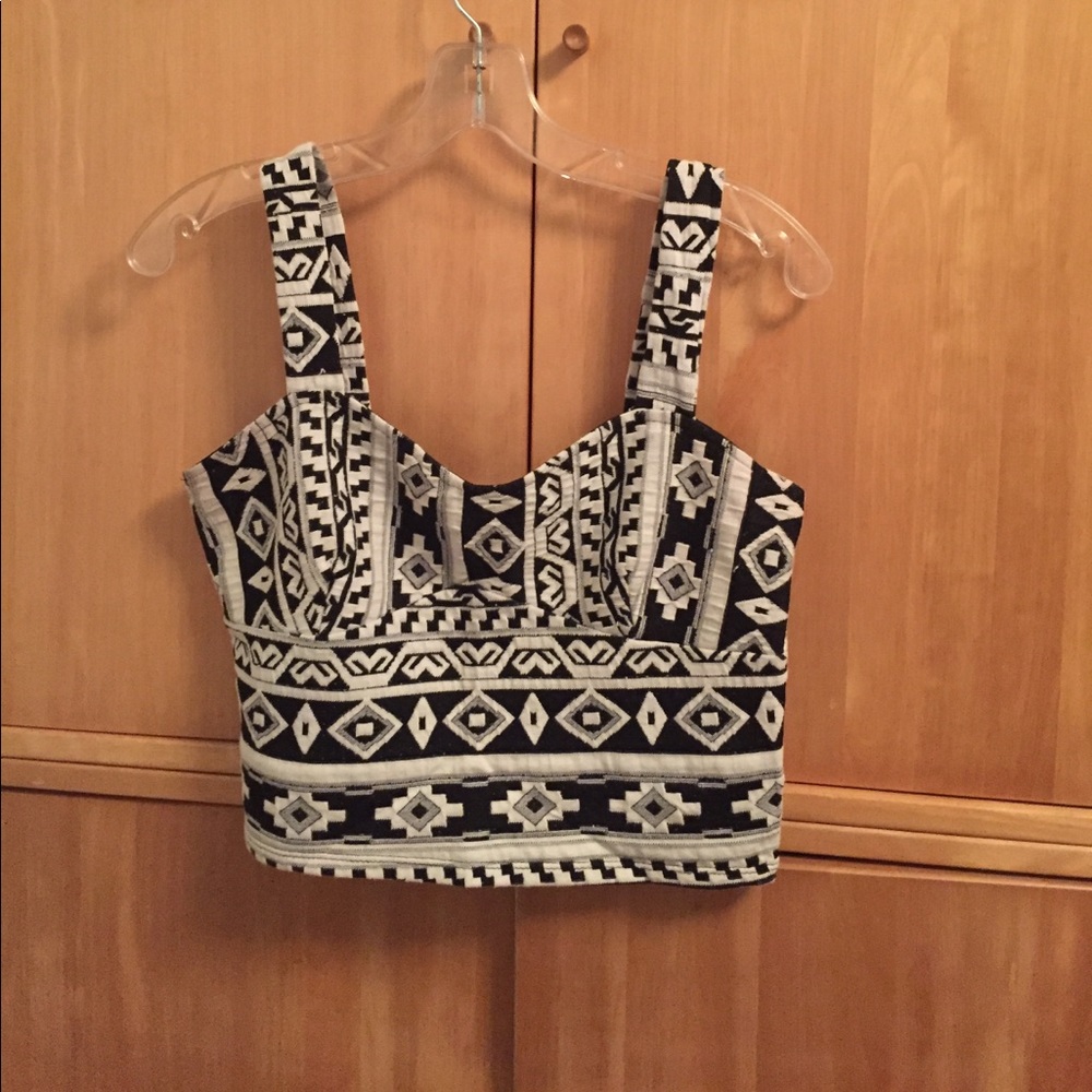 Aztec print crop top